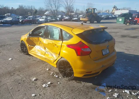 2014 Ford Focus St from USA, damaged, VIN 1FADP3L96EL267468